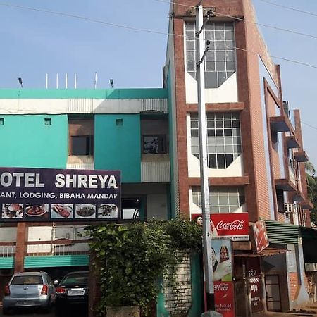 Hotel Shreya Bhuvanesvar Kültér fotó