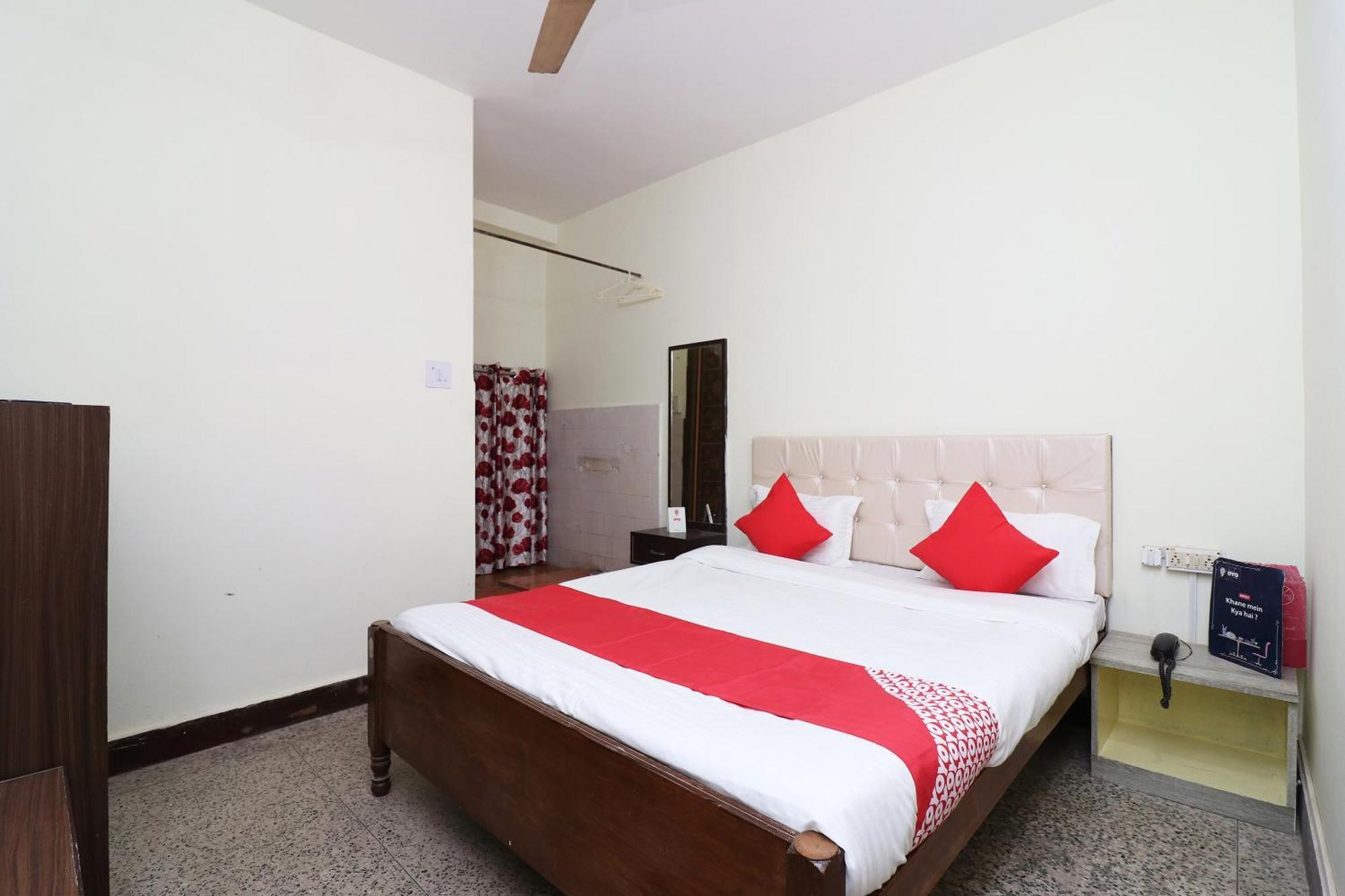 Hotel Shreya Bhuvanesvar Kültér fotó