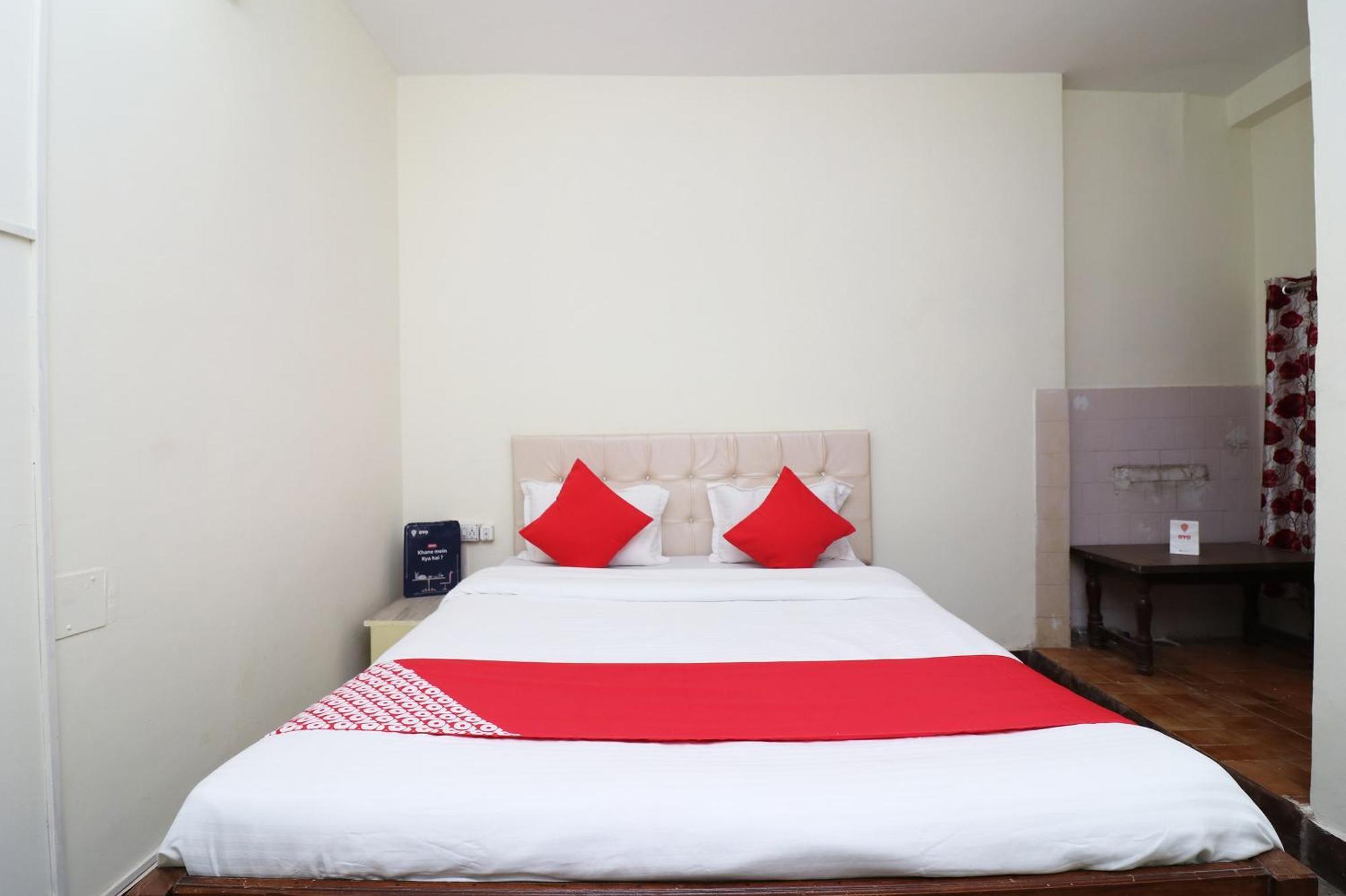 Hotel Shreya Bhuvanesvar Kültér fotó