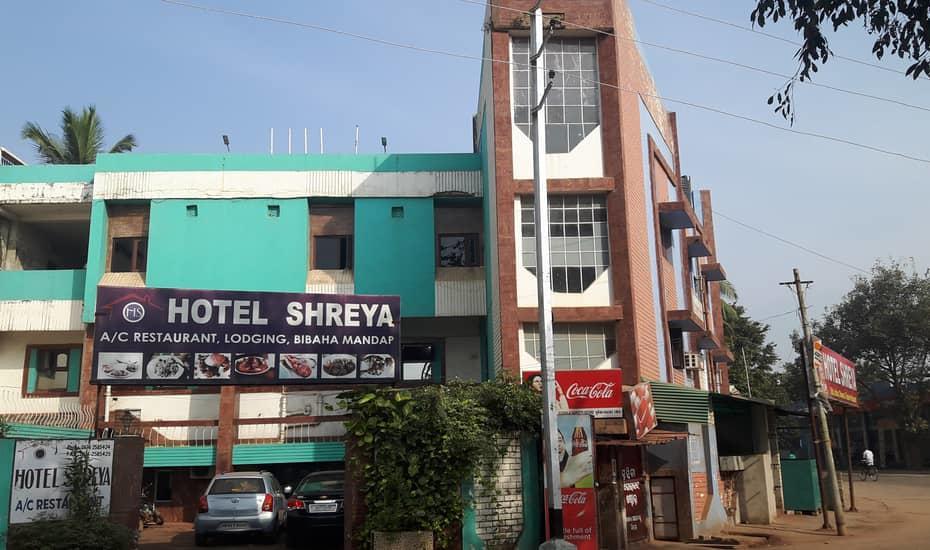 Hotel Shreya Bhuvanesvar Kültér fotó